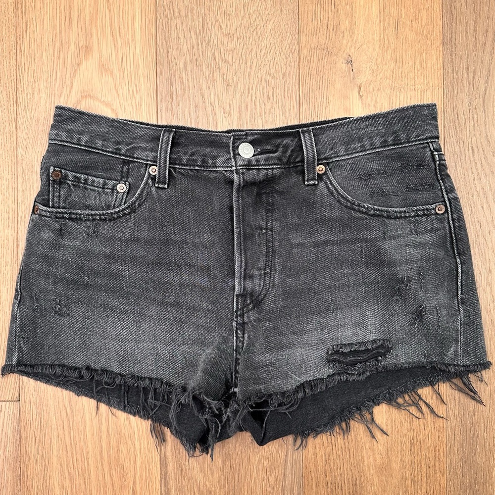 Levi’s Premium 501 distressed black cutoff jean shorts- 28